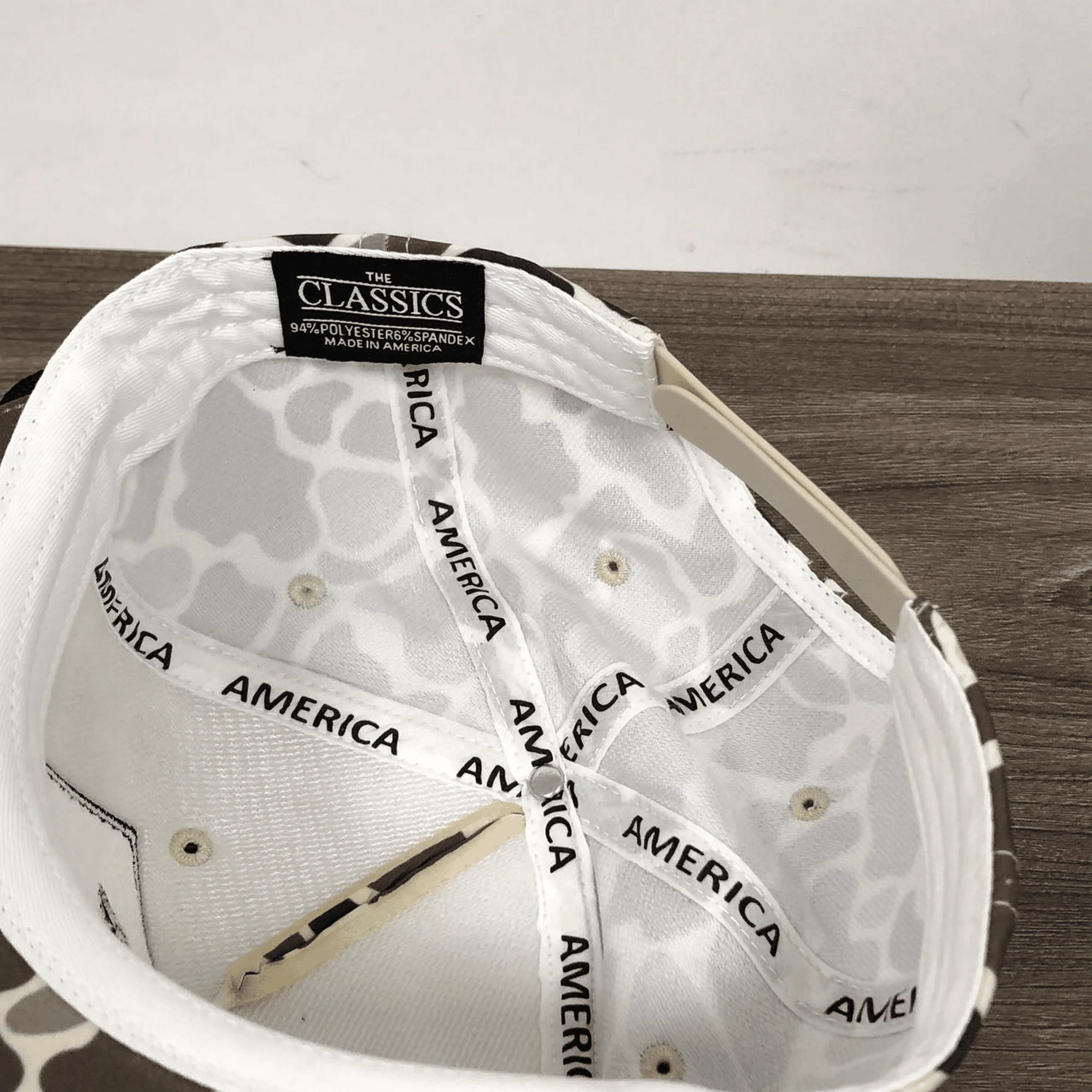 Rodeo Camo Vintage Snapback - Image 5