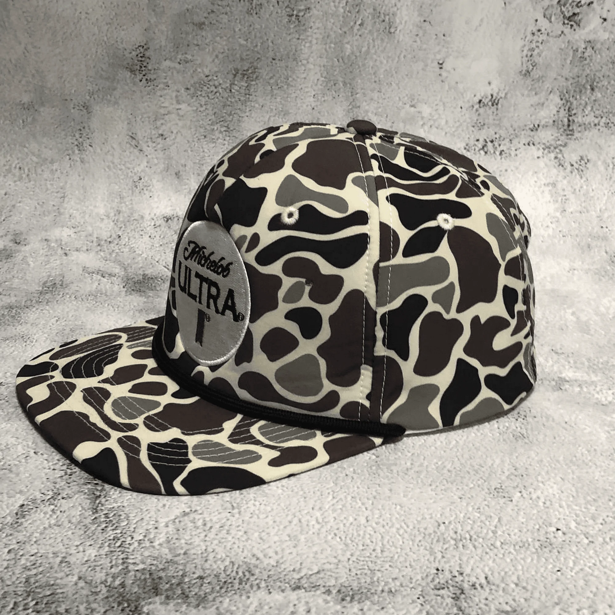 Michelob Ultra Vintage Style Camo SnapBack Rope Beer Hat - Image 3