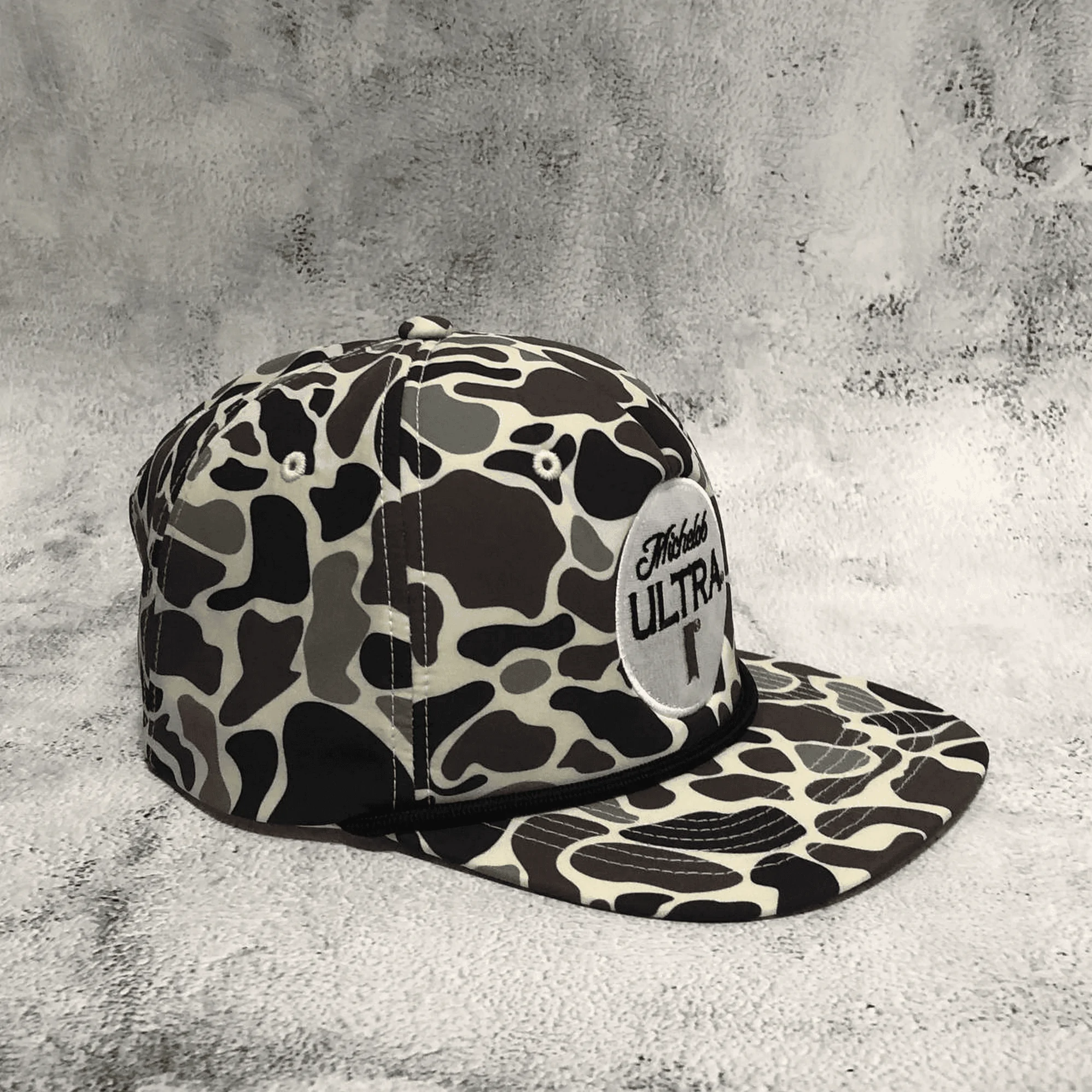 Michelob Ultra Vintage Style Camo SnapBack Rope Beer Hat - Image 4