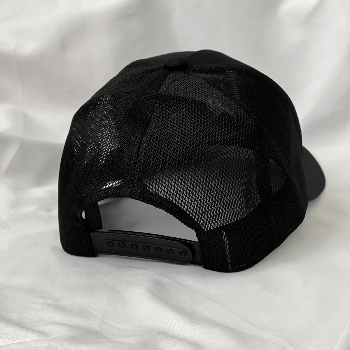 MLB LOS ANGELES DODGERS BASIC BLACK 9FORTY AF TRUCKER CAP - Image 4